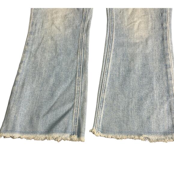 Paige Collete High Rise Flare Jeans Size 29 Light Wash Raw Hem Distressed Denim - Picture 4 of 13